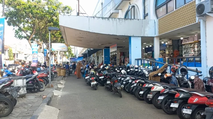 Pengunjung Pasar Aceh Meningkat Selama Ramadan