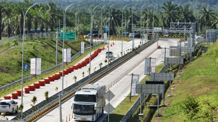 Trafik Tol Sibanceh Meningkat 200 Persen saat Mudik Lebaran