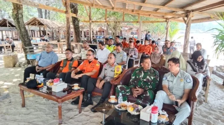 Pemkab Aceh Besar Bersama Kapolri Bahas Operasi Ketupat