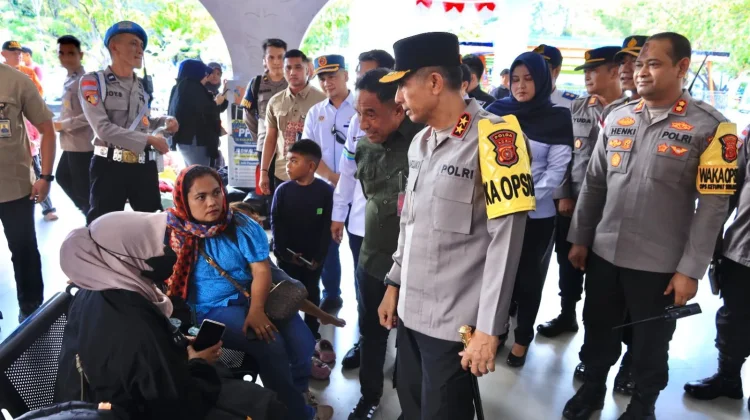 Kapolda Aceh Tinjau Ops Ketupat Seulawah Ulee Lheue Pastikan Arus Balik Lancar