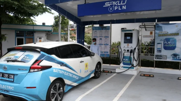 Adopsi Kendaraan Listrik Tekan Beban APBN