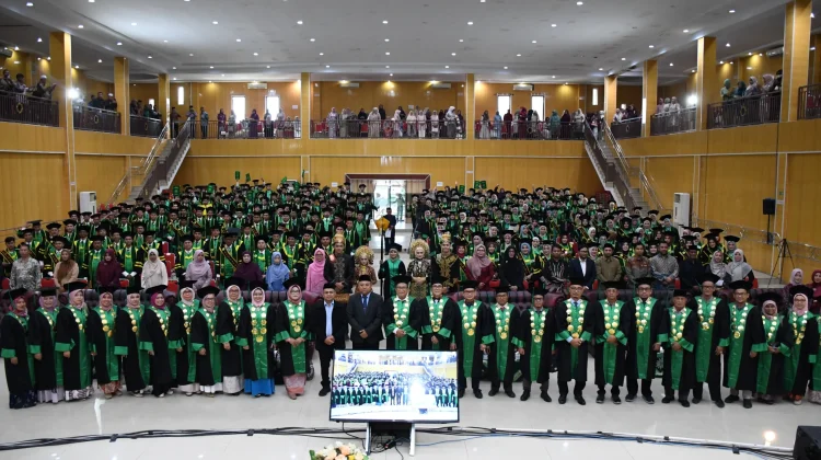 Universitas Muhammadiyah Aceh Kukuhkan 262 Lulusan Terbaik