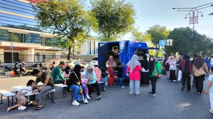 Dispersip Hadirkan Perpustakaan Keliling di Car Free Day