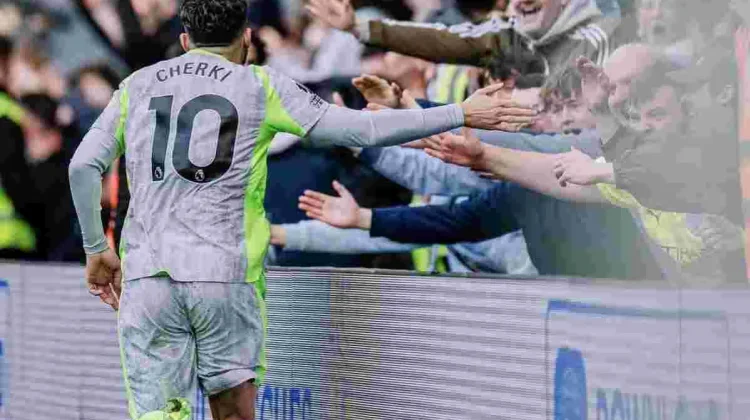 Liga Inggris: Manchester City Pesta Gol di Kandang Chelsea