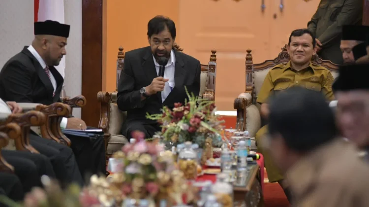 Mualem Minta Bank Aceh Perkuat Tata Kelola dan Tranformasi Digital