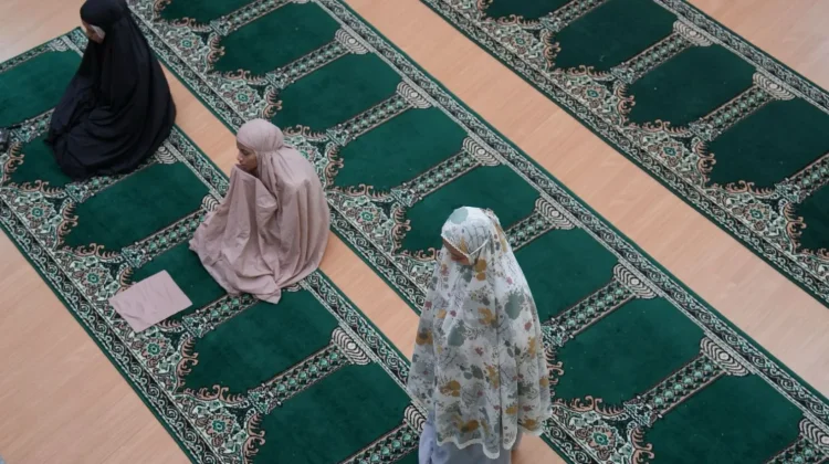 USK Beri Waktu Salat Zuhur bagi Peserta UTBK