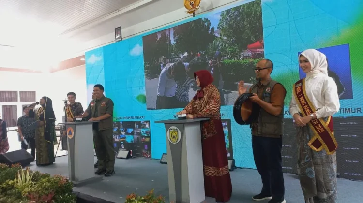 Bunyi Sirine Peringatan Tsunami Bergema di Banda Aceh