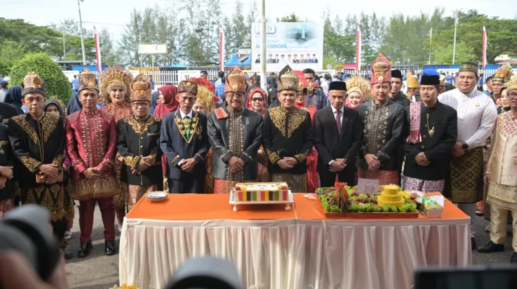 Wagub Aceh Ajak Perkuat Sinergi dan Pembangunan Berkelanjutan di HUT Singkil Ke-27