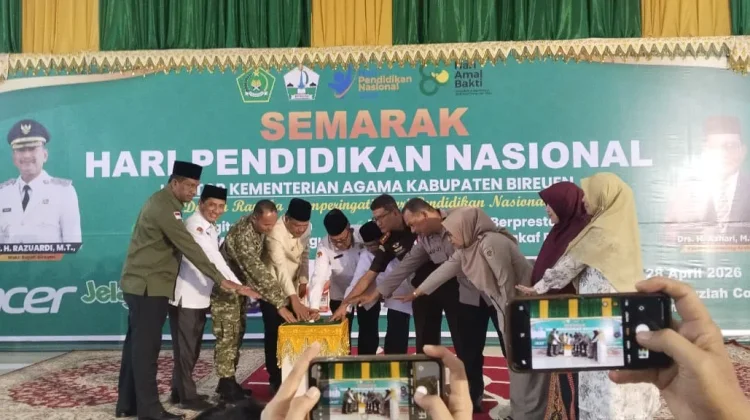 Launching Madrasah Unggulan Pacu Inovasi Pendidikan
