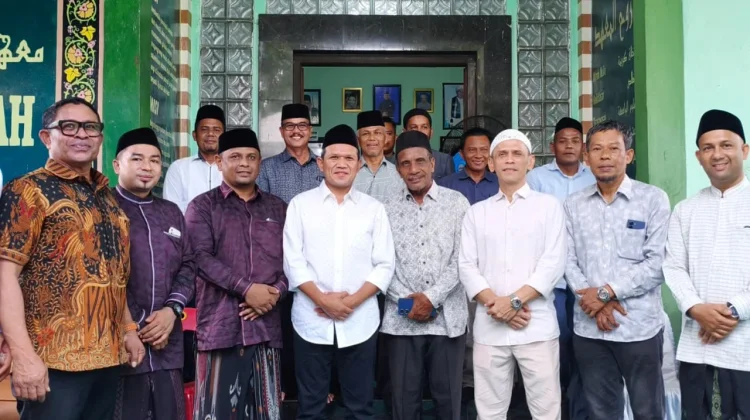 Wagub Aceh Hadiri Haul Ke-12 Tgk. H. Ibrahim Bin Hasyim, Pendiri Dayah Ruhul Falah