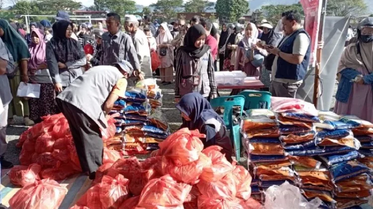 jelang Idul Adha, Warga Serbu Gerakan Pangan Murah di Aceh tengah