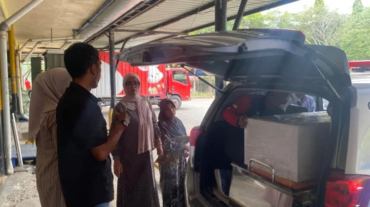 Wagub Fadhlullah dan Grup Aceh Bersatu Malaysia Bantu Pemulangan Jenazah