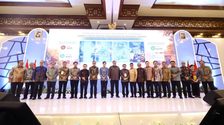 OJK Percepat Pertumbuhan Ekonomii Daerah Melalui Sinergi Lintas Sektor