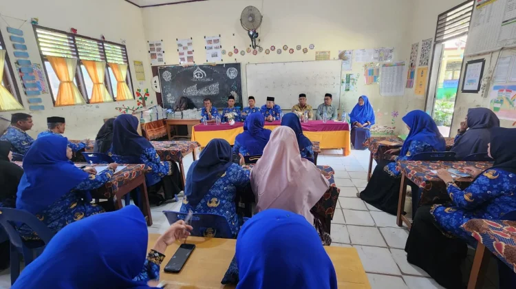 Kemenag Laksanakan Pembinaan ASN MIN 26 Bireuen