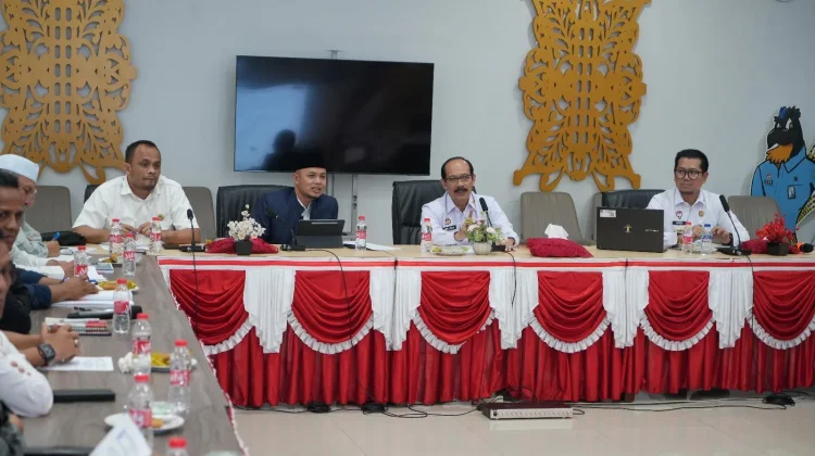 Kemenkum Bahas Kelengkapan Administrasi Raqan DPRK Pidie Jaya