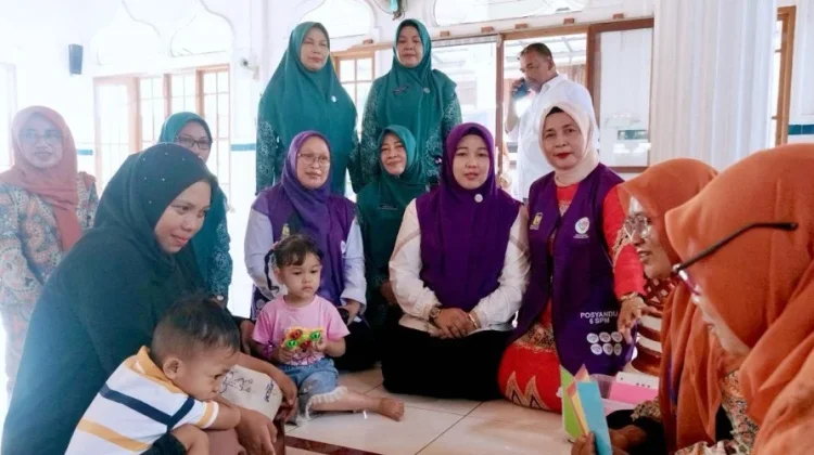 TP PKK Aceh Besar Dorong Peningkatan Layanan Posyandu Ajuen