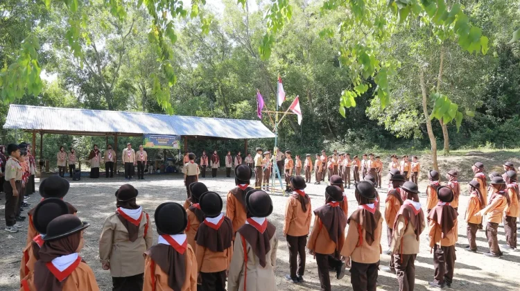 MIN 27 Aceh Besar Kemah di Rindam Iskandar Muda