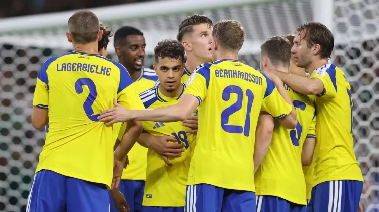 Swedia Hajar Tunisia 5-1, Isak dan Gyokeres Antar Tim Skandinavia Puncaki Grup F