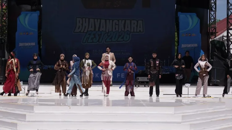 Puluhan Ribu Masyarakat Meriahkan Bhayangkara Fest 2026 Polda Aceh