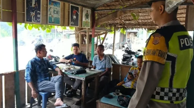 Polsek Teunom Amankan Aktivitas Warga Melalui Patroli Harkamtibmas