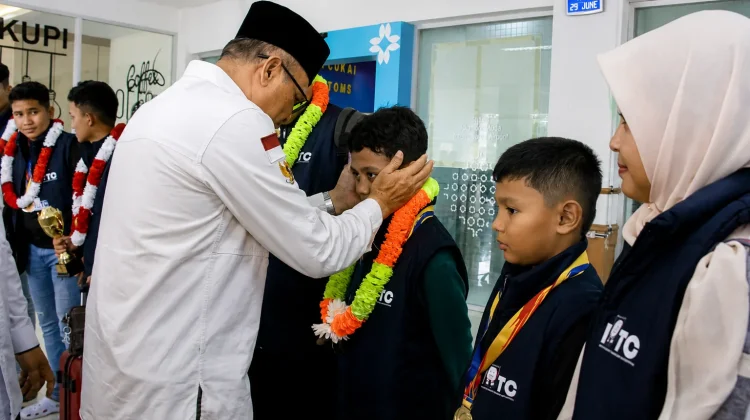 Siswa MIN 6 Juara Robotik Internasional, Harumkan Nama Indonesia di Malaysia