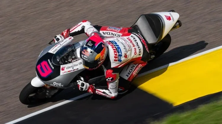 Moto3 Jerman: Brian Uriarte Juara, Veda Ega P8