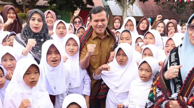 Empat Pelajar Aceh Terima Beasiswa ke Tiongkok