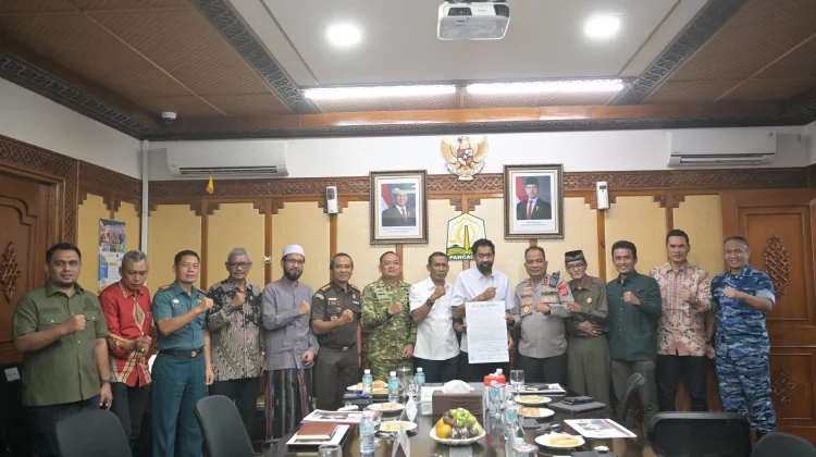Gubernur Mualem: Aceh Dihadapkan Persoalan Krusial, dari Tambang hingga LGBT