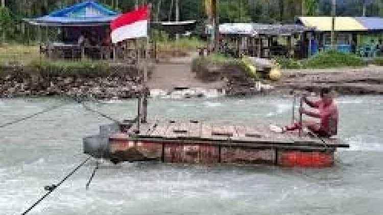 BPBD Aceh Barat Siagakan Rakit Darurat untuk Warga KAT Sikundo