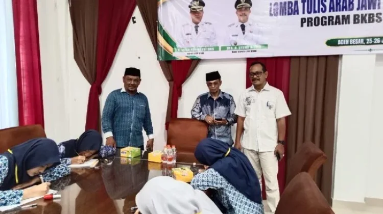 Pelajar di Aceh Besar Ikuti Lomba Beut Kitab Bak Sikula