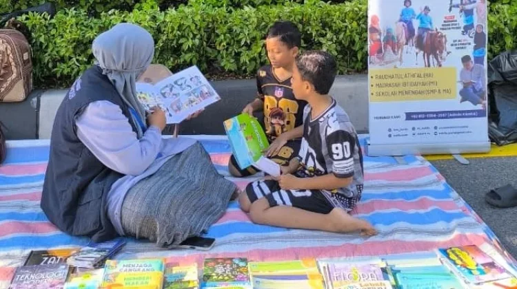 KAHFIS Aceh Dorong Minat Literasi Melalui Pojok Baca Buku
