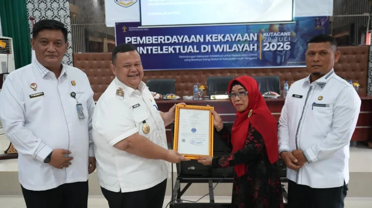 Sebanyak 100 UMKM Aceh Tenggara Resmi Miliki Sertifikat Merek Dagang