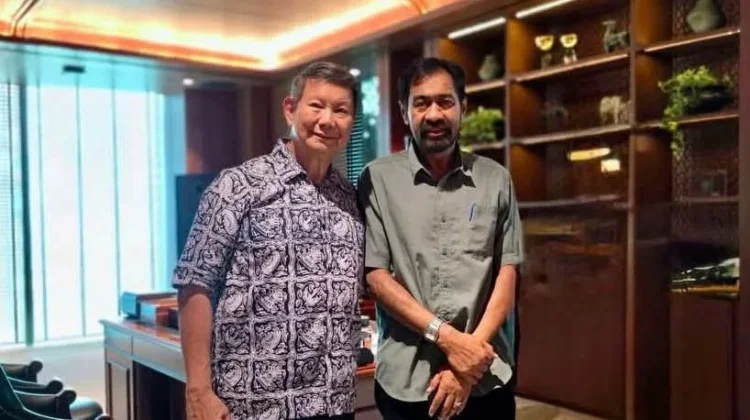 Mualem Bertemu Hashim, Bahas Percepatan Pembangunan Ekonomi Aceh