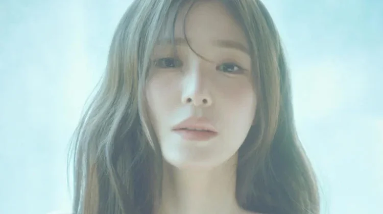 Tiffany Young Umumkan Album Perdana, Gandeng Miyeon (G)I-DLE