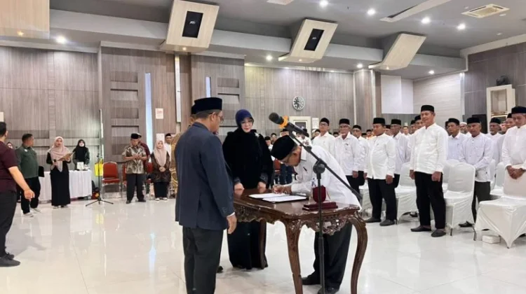 Sebanyak 90 Amil Zakat Banda Aceh Resmi dikukuhkan