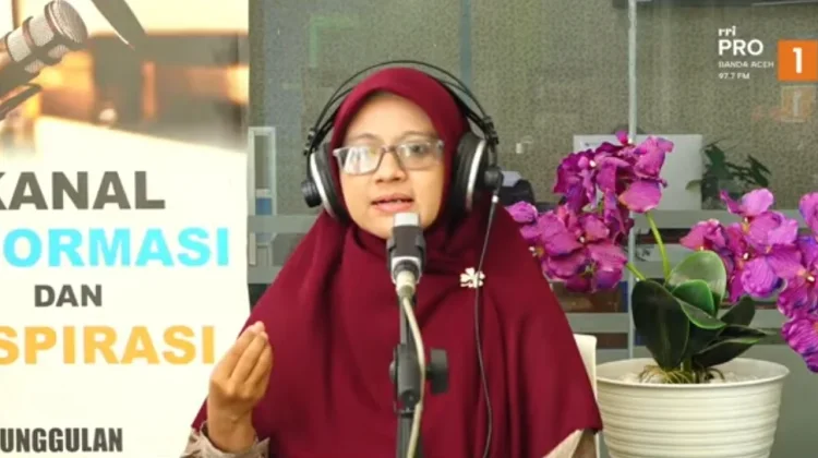 Bekal Iman, Ilmu, dan Akhlak Jadi Kunci Muslimah Menghadapi Akhir Zaman