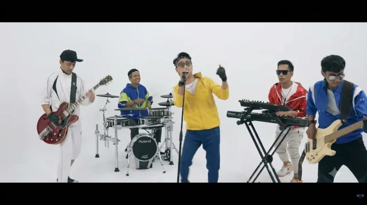 Five Minutes Rilis "Pacarku" dengan Nuansa Musik Era 80-an