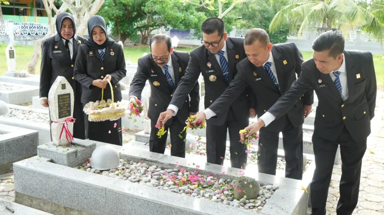 Kemenkum Aceh Ziarah Makam Pahlawan jelang Hari Pengayoman