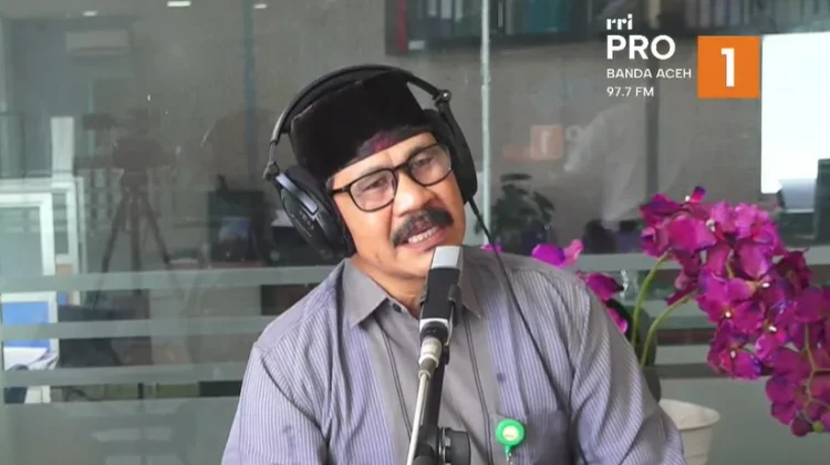 Keluarga Jadi Benteng Utama Lindungi Remaja dari Pengaruh Digital