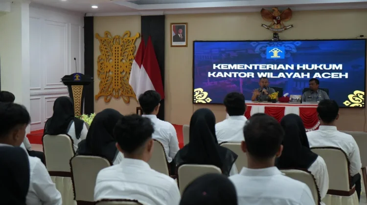 Kemenkum Aceh Beri Pembekalan Bagi Peserta Maganghub Kemnaker