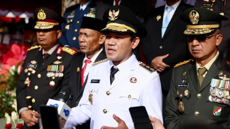 Mualem Absen di Upacara HUT RI, Wagub: Sedang Berobat
