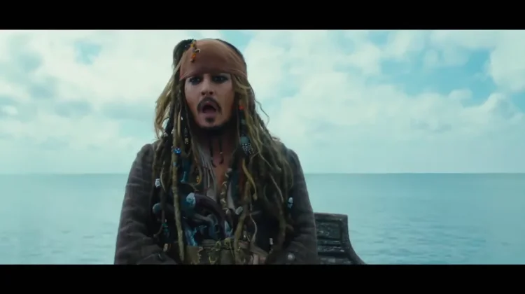 Johnny Depp Diisukan Kembali Jadi Jack Sparrow di Pirates 6