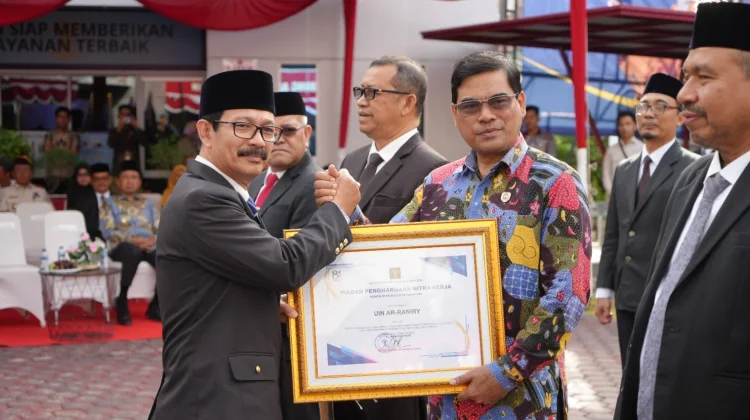 UIN Ar-Raniry Raih Penghargaan Penguatan Kekayaan Intelektual dari Kemenkum