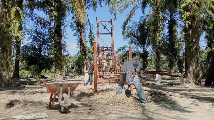 Pembangunan Jembatan Gantung di Desa Serasah Aceh Singkil Terus Dikebut