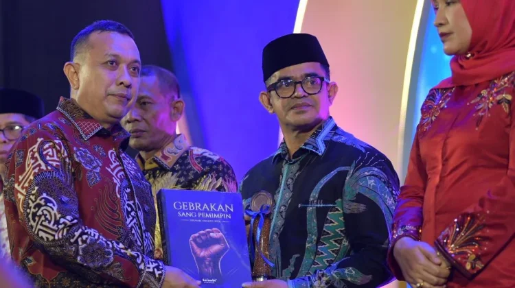 Pemerintah Aceh Terima Serambi Award 2026 atas Penanganan Bencana