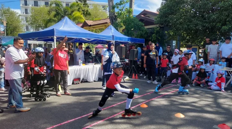 Ratusan Peserta Ramaikan Walikota Cup Kompetisi Sepatu Roda di Car Free Day