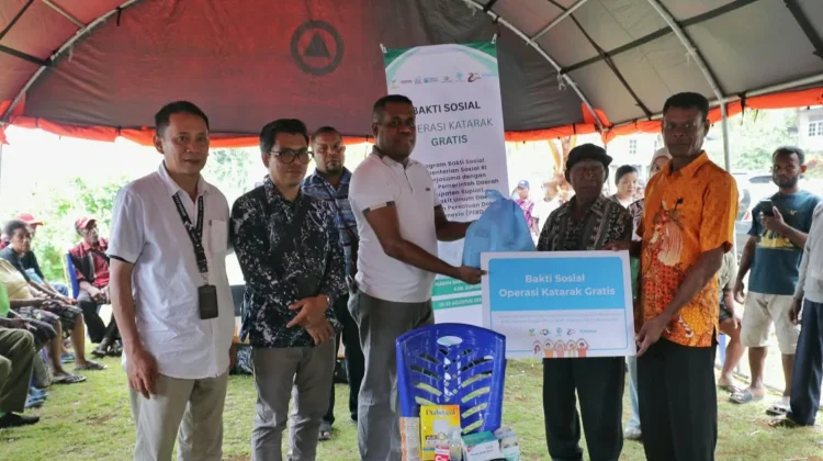 Kemensos RI Gelar Bakti Sosial Operasi Katarak Gratis