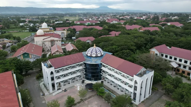 UIN Ar-Raniry Perdana Terima Mahasiswa Prodi Fakultas Kedokteran