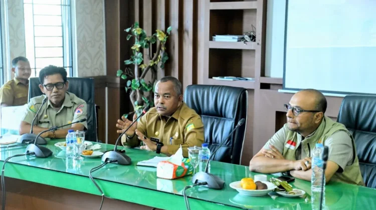 Pemkab Aceh Besar dan Tim Satgas PRR Bahas Percepatan Pemulihan Pasca Banjir Aceh