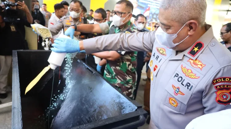 Polda Aceh Musnahkan 2.538 Cartridge Vape Mengandung Etomidate